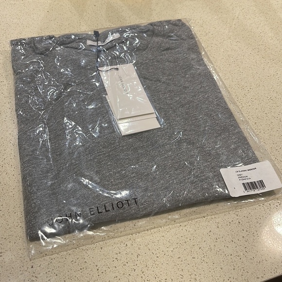 John Elliott Grey Long Sleeves - Picture 2 of 2